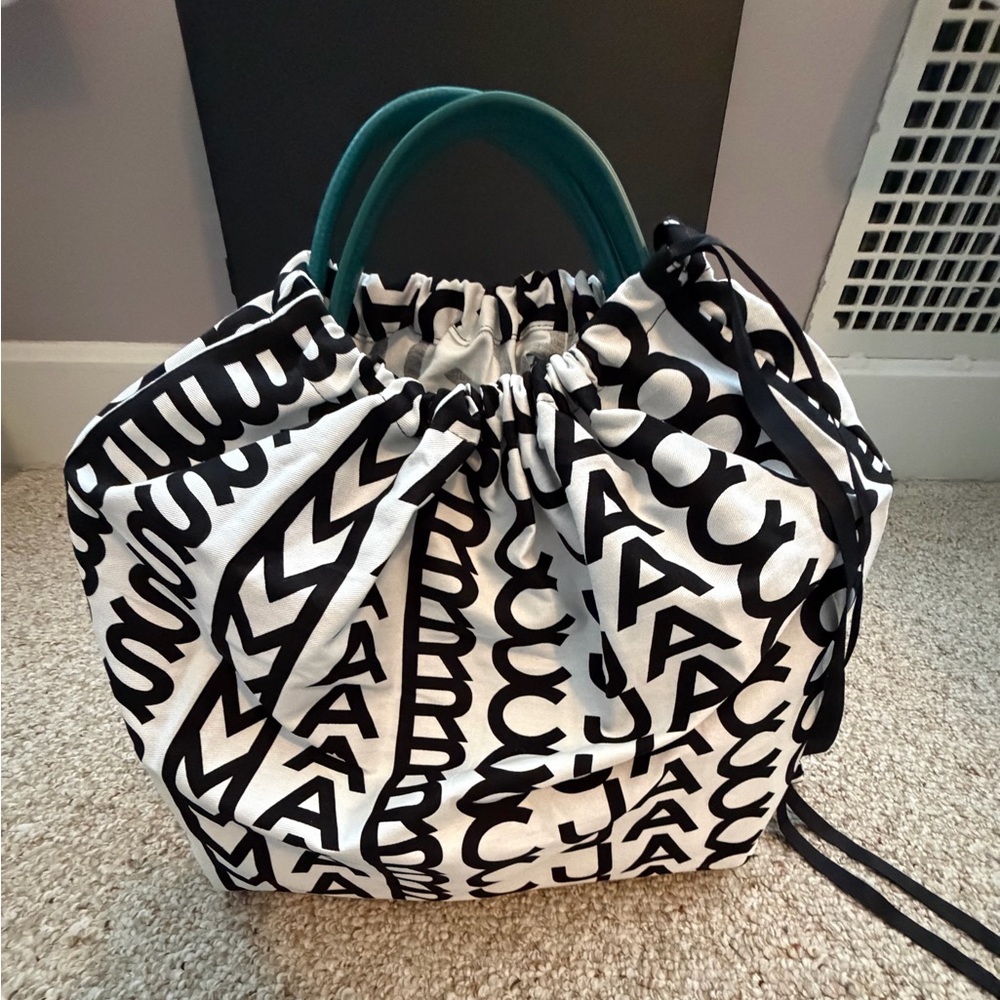 Marc Jacobs Tote Bag Medium - Picture 6 of 6